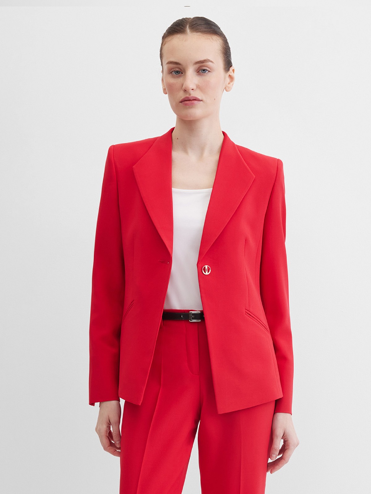 Пиджак с оригинальным воротником