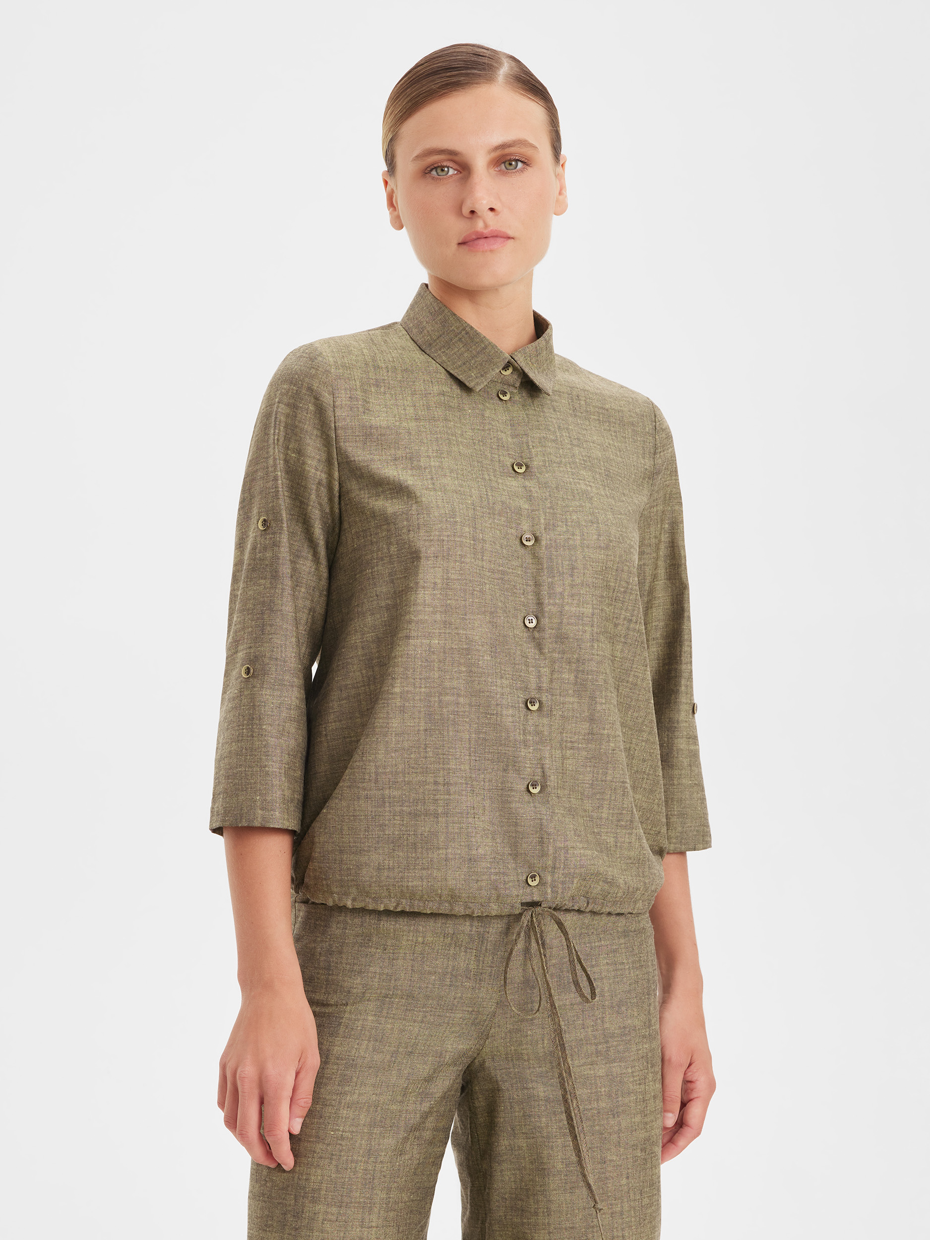 Блузка с кулиской по низу