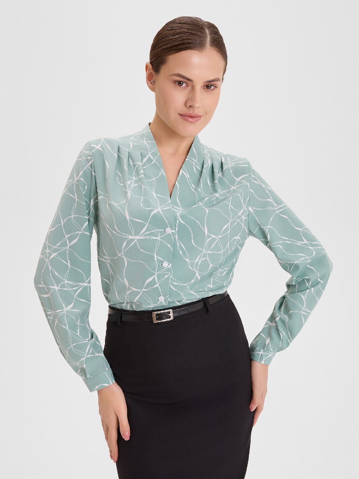 Блузка с мягкими  складками